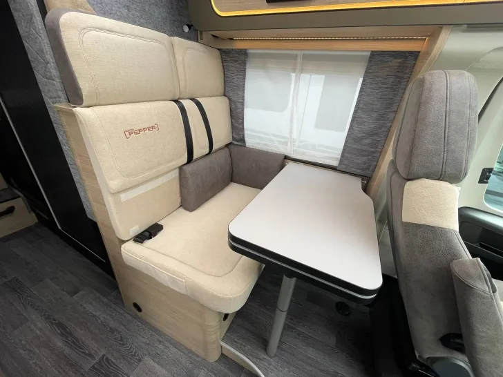 Fahrzeugbild Weinsberg CaraCompact 600 MEG EDITION PEPPER MJ2027 #22
