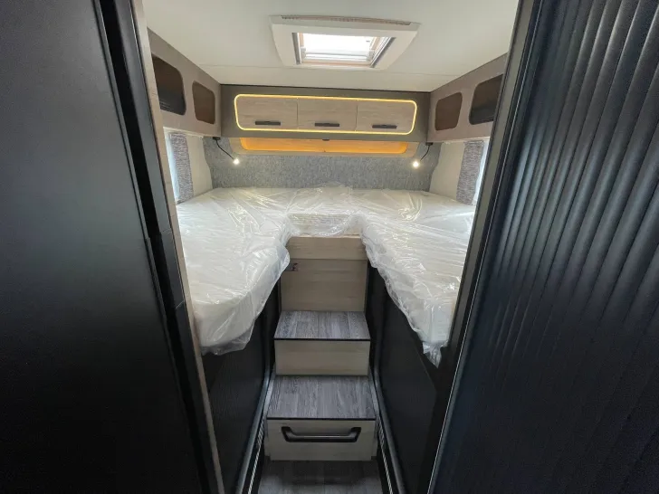 Fahrzeugbild Weinsberg CaraCompact 600 MEG EDITION PEPPER MJ2027 #29