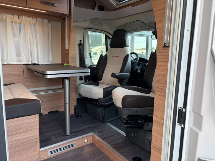 Fahrzeugbild Weinsberg CaraSuite 650 MEG EDITION [SPICY] MJ2027 #18
