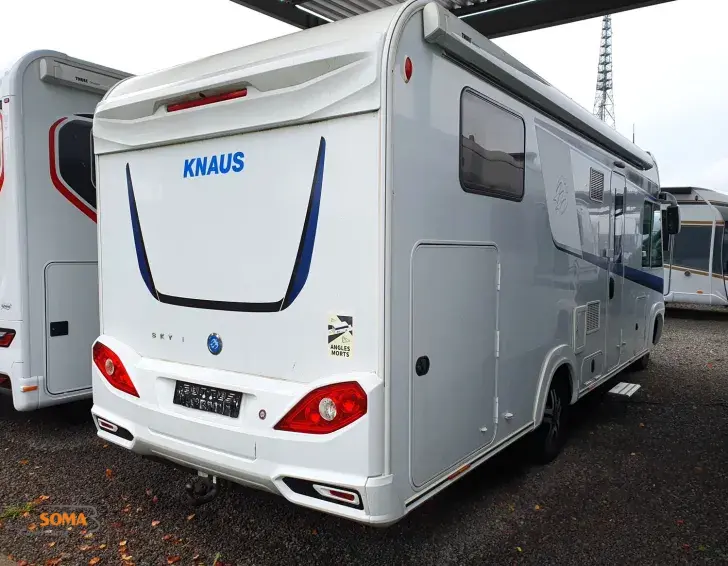 Fahrzeugbild Knaus Sky i 700 Hubstützen + AHK + Wechselrichter #3