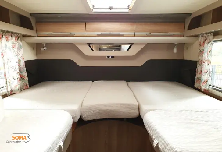 Fahrzeugbild Knaus Sky i 700 Hubstützen + AHK + Wechselrichter #14