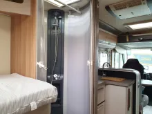 Fahrzeugbild Knaus Sky i 700 Hubstützen + AHK + Wechselrichter #17