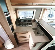 Fahrzeugbild Knaus Sky i 700 Hubstützen + AHK + Wechselrichter #20