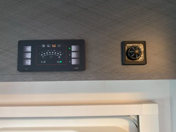 Fahrzeugbild Etrusco A 6.9 DB MARKISE+SOLAR+FAHRRADTRÄGER+KAMERA #32
