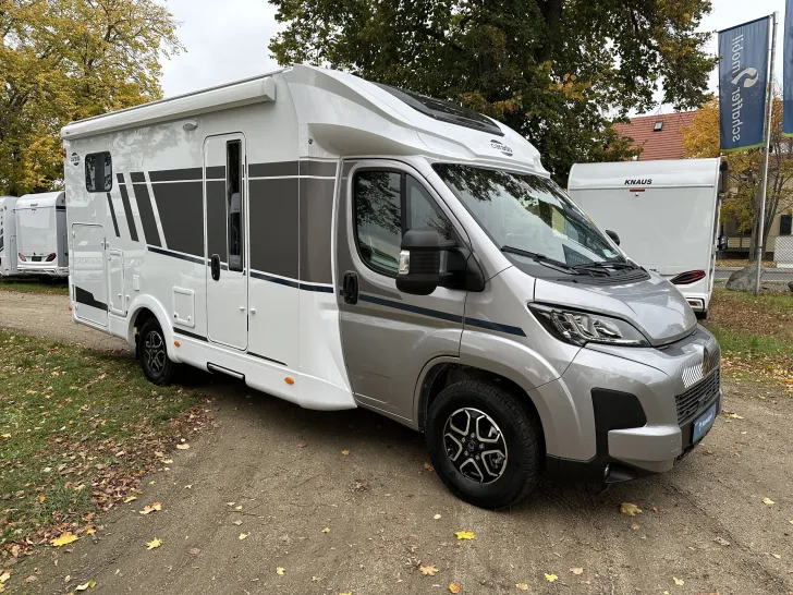 Fahrzeugbild Carado T328 pro+ *ACC*Combi6E*LTE-Paket* #4