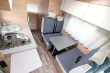 Fahrzeugbild Weinsberg CaraHome 650 DG 140 PS Schalter #7
