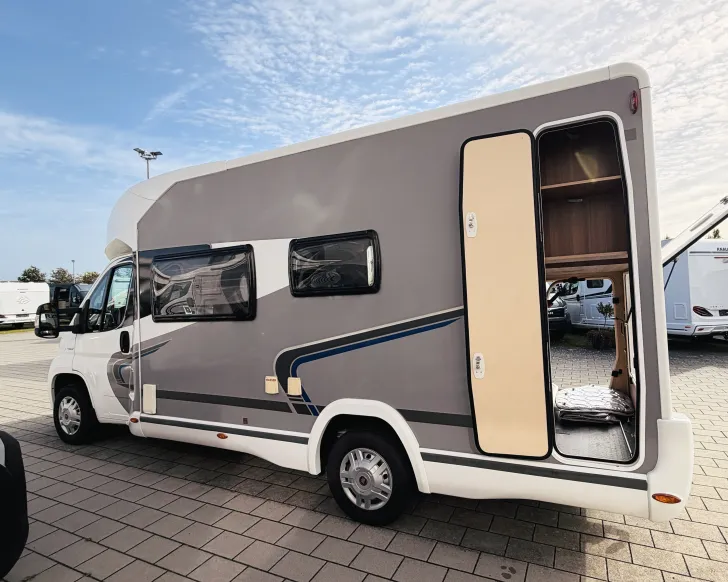 Fahrzeugbild Chausson Titanium 610 AHK, Solar, Auto-Sat-Antenne #6