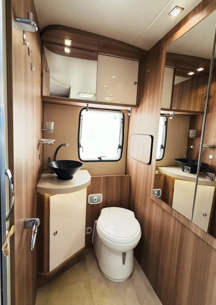 Fahrzeugbild Chausson Titanium 610 AHK, Solar, Auto-Sat-Antenne #15