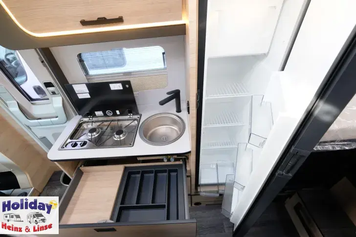 Fahrzeugbild Weinsberg CaraCompact 600 MEG 140 PS Automatik #9