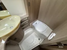 Fahrzeugbild Bürstner Averso Top 430 TS #19