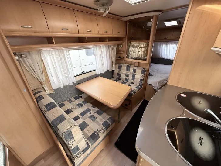Fahrzeugbild Hobby De Luxe Easy 500 KMFe #5
