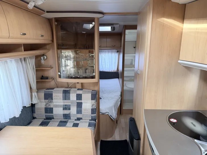 Fahrzeugbild Hobby De Luxe Easy 500 KMFe #9