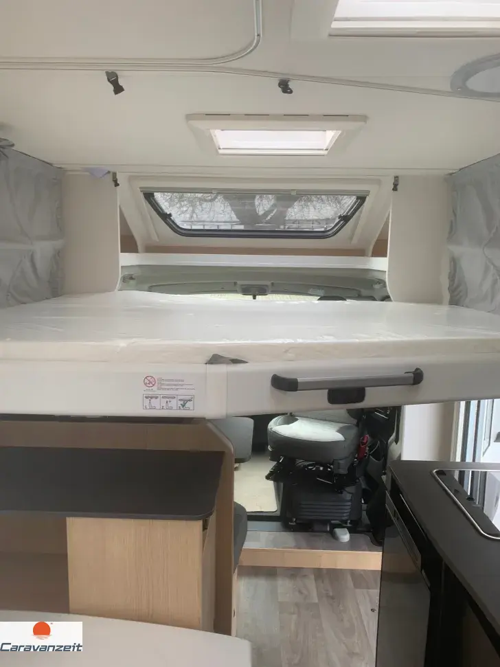 Fahrzeugbild Sunlight T 58 Adventure Edition Hubbett #7