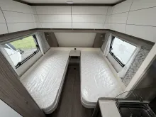 Fahrzeugbild Hobby OnTour 460 DL Bettverbreiterung, 1500 KG #11