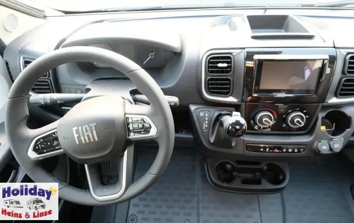Fahrzeugbild Weinsberg CaraSuite EDITION SPICY 650 MEG 140 PS Automatik #6