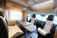 Fahrzeugbild Weinsberg CaraSuite EDITION SPICY 650 MEG 140 PS Automatik #7