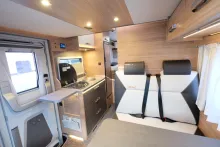 Fahrzeugbild Weinsberg CaraSuite EDITION SPICY 650 MEG 140 PS Automatik #8