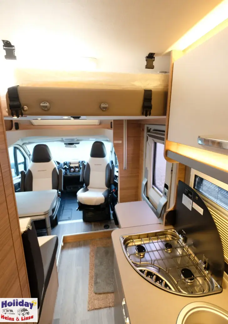Fahrzeugbild Weinsberg CaraSuite EDITION SPICY 650 MEG 140 PS Automatik #14