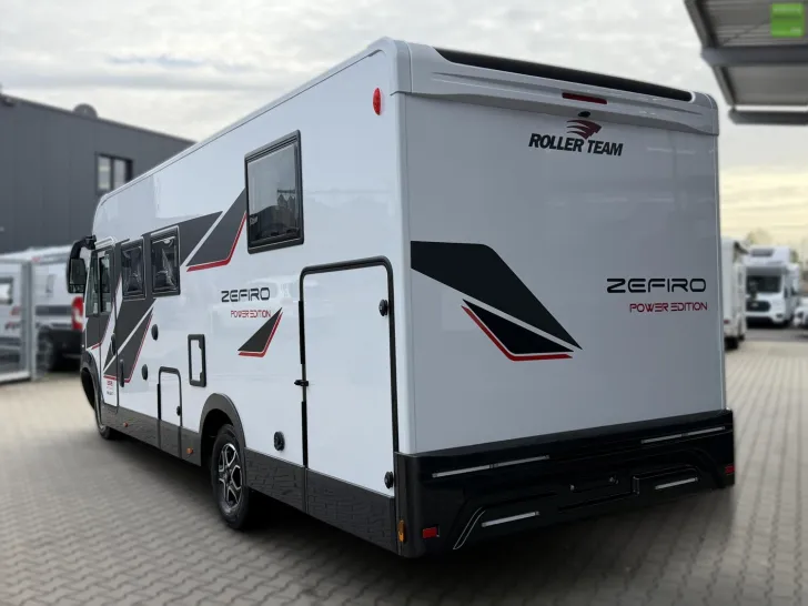 Fahrzeugbild Roller Team Zefiro Power Edition 266 Integral Autark 4400kg #5