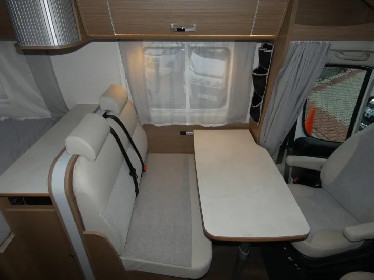 Fahrzeugbild Carado T 135 - Autom., Solar, sehr gepflegt #8