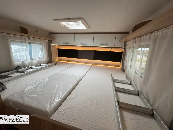 Fahrzeugbild Sunlight I 67-Autom-Markise-Hubbett-1.Hd-Kein Mietfzg #34