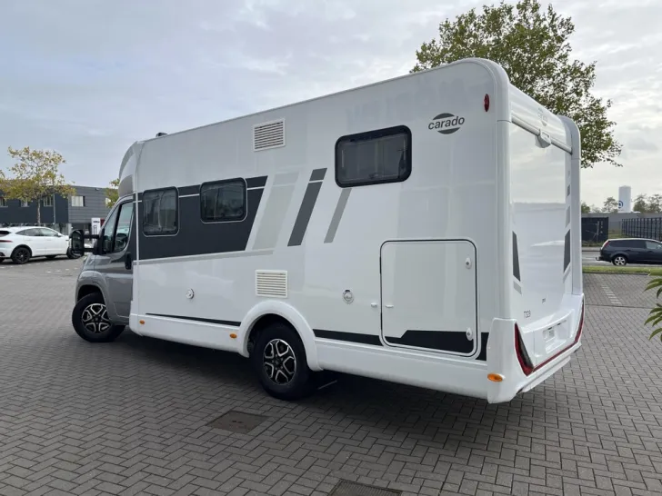 Fahrzeugbild Carado T 328 #2