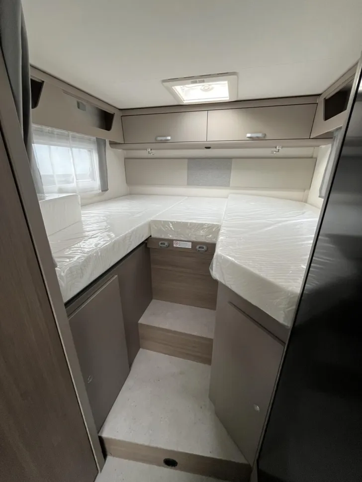 Fahrzeugbild Carado T 328 #12
