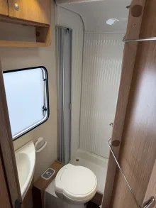 Fahrzeugbild Sunlight T 64 **Dachklimaanlage gratis** #9