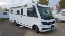 Schräg Vorne Weinsberg CaraCore 650 MEG 180 PS/Automatik/6 x Paket