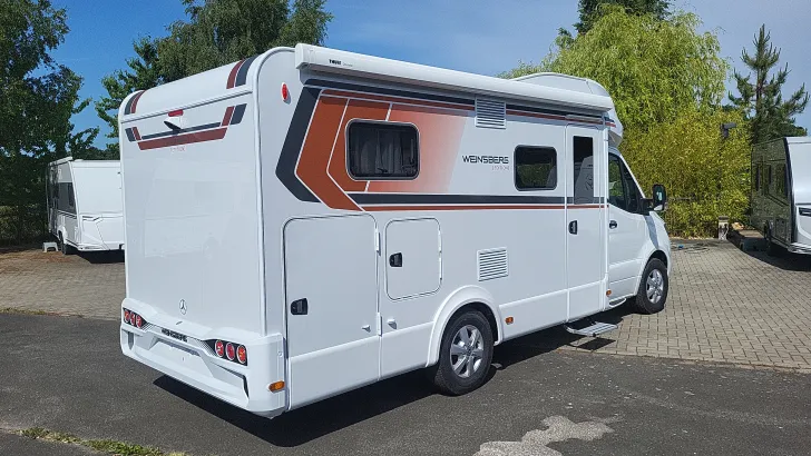 Schräg Hinten Weinsberg CaraCompact EDITION PEPPER 640 MEG Suite Hot Pepper & Licht Paket
