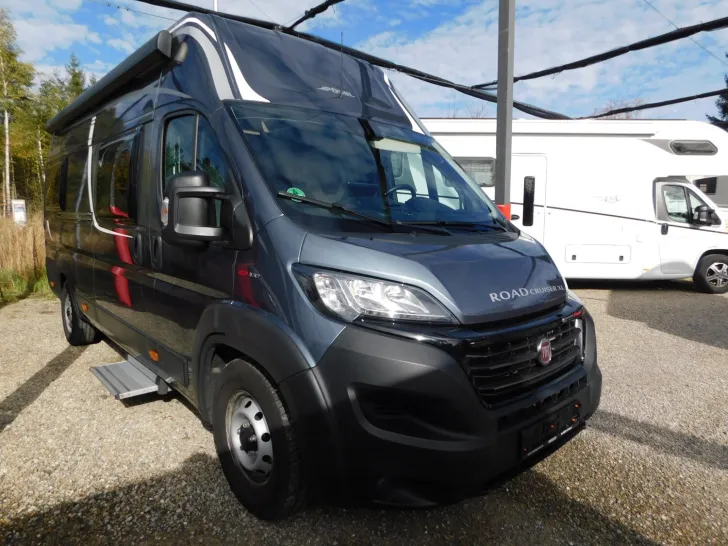 Fahrzeugbild Pössl Roadcruiser XL 640 2,08m Bett, Solar, SAT+TV #3
