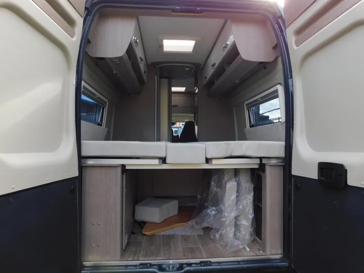 Fahrzeugbild Pössl Roadcruiser XL 640 2,08m Bett, Solar, SAT+TV #6