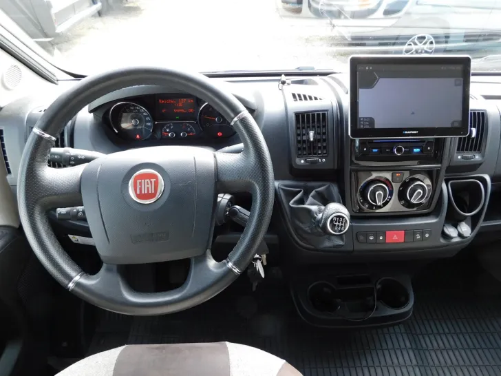 Fahrzeugbild Pössl Roadcruiser XL 640 2,08m Bett, Solar, SAT+TV #8