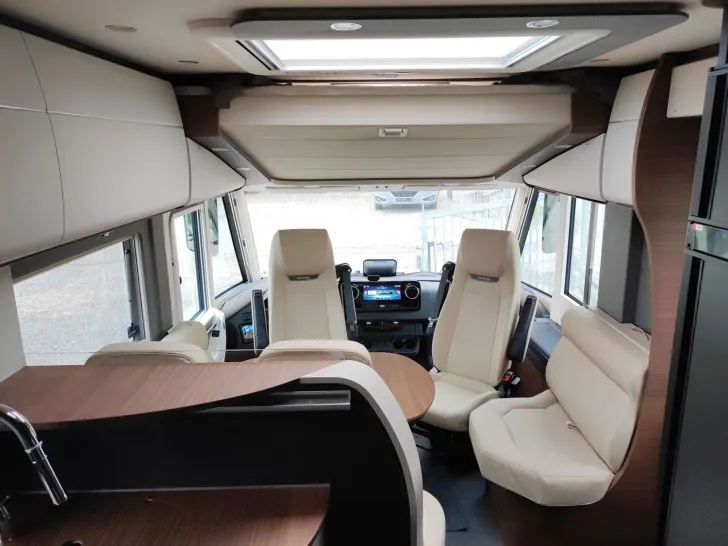 Fahrzeugbild Carthago chic c-line I 4.9 LE L Mercedes #21