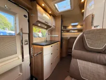 Fahrzeugbild Carthago c-tourer I 143 LE Mercedes #12