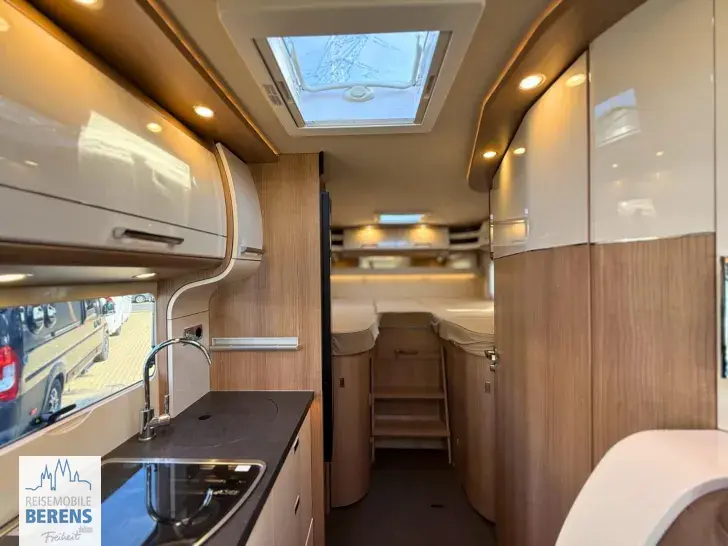 Fahrzeugbild Carthago c-tourer I 143 LE Mercedes #14
