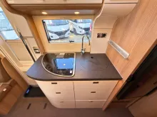 Fahrzeugbild Carthago c-tourer I 143 LE Mercedes #15