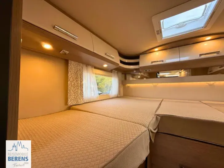 Fahrzeugbild Carthago c-tourer I 143 LE Mercedes #18