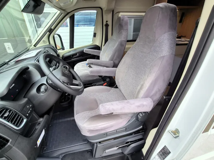 Fahrzeugbild Pössl Roadcruiser Citroen 140 PS *All-In-Paket* #11