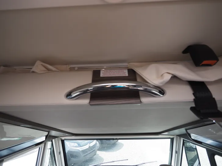 Fahrzeugbild Laika ECOVIP H 4109DS, 180 PS Autom., Tageszul. #16