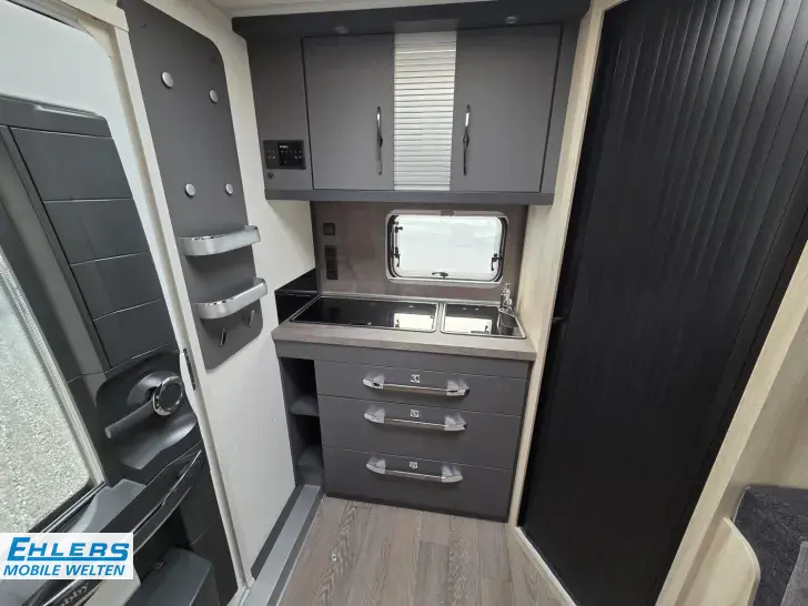 Fahrzeugbild Hobby De Luxe 460 SL 1500kg/Bettverbreiterung/Tempo100/Einzelbetten #9