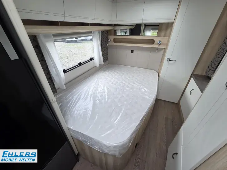 Fahrzeugbild Hobby De Luxe 495 WFB 1800KG/Tempo100/160l Kühlschrank/Antischlingerkupplung #14