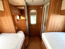 Fahrzeugbild XGO Coupe 302 #18