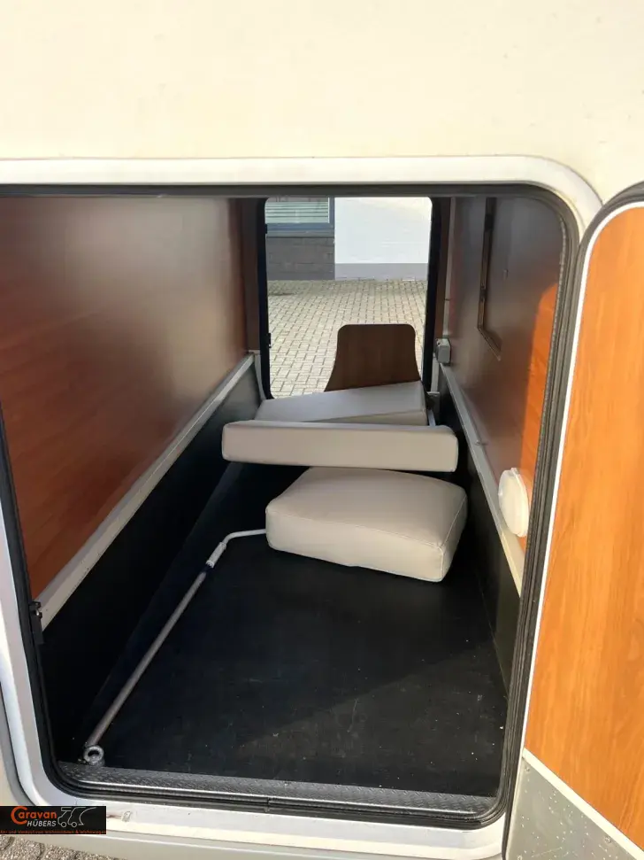 Fahrzeugbild XGO Coupe 302 #36