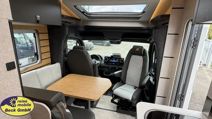 Fahrzeugbild Hymer ML-T 570 Cross Over Black November #12