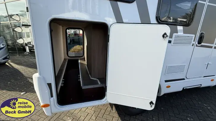Fahrzeugbild Carado VAN 132 Black November Deals #7