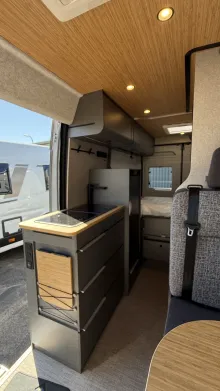 Fahrzeugbild Hymer Camper Van Redwood 601 Black November Deals #13