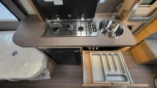 Fahrerhaus Knaus Südwind 500 EU Black Selection