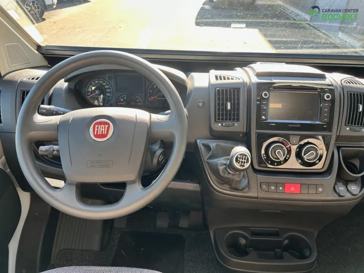 Fahrzeugbild Carado T 448 #13