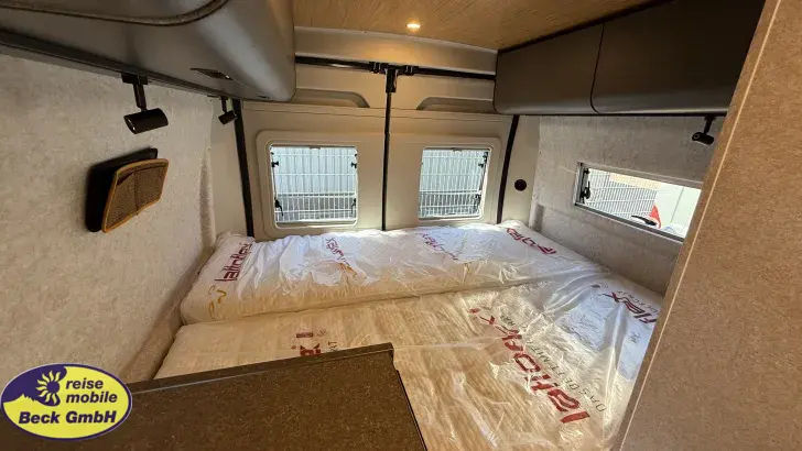 Fahrzeugbild Hymer Camper Van Redwood 601 Black November Deals #17